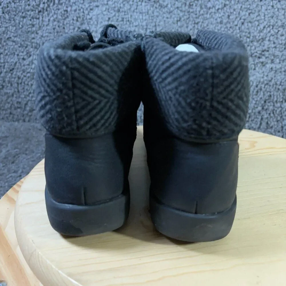 Clarks Sillian Frey Ankle Boots Womens Size 8.5 Black Leather Lace Up Flannel